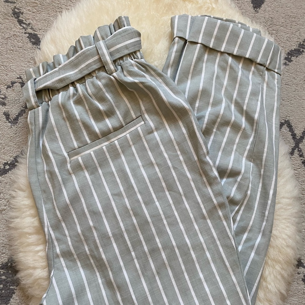 Forever 21 Striped Pants